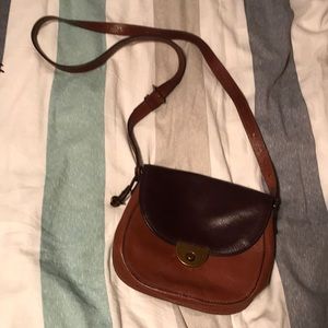 Fossil satchel